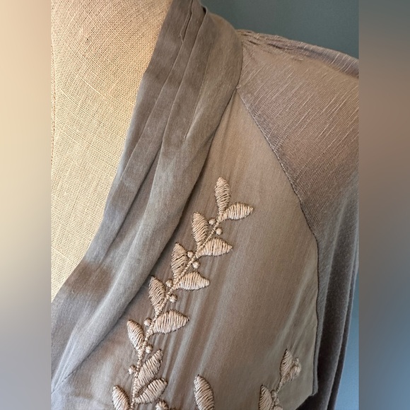 Anthropologie Tiny Embroidered Sand Sable cardigan sweater top blouse sz xs - Picture 7 of 11